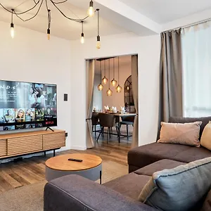 Apartment Park Avenue - Design Friesenstrasse - 4 Pers - Wlan - Netflix - 65 Zoll Tv, Cologne